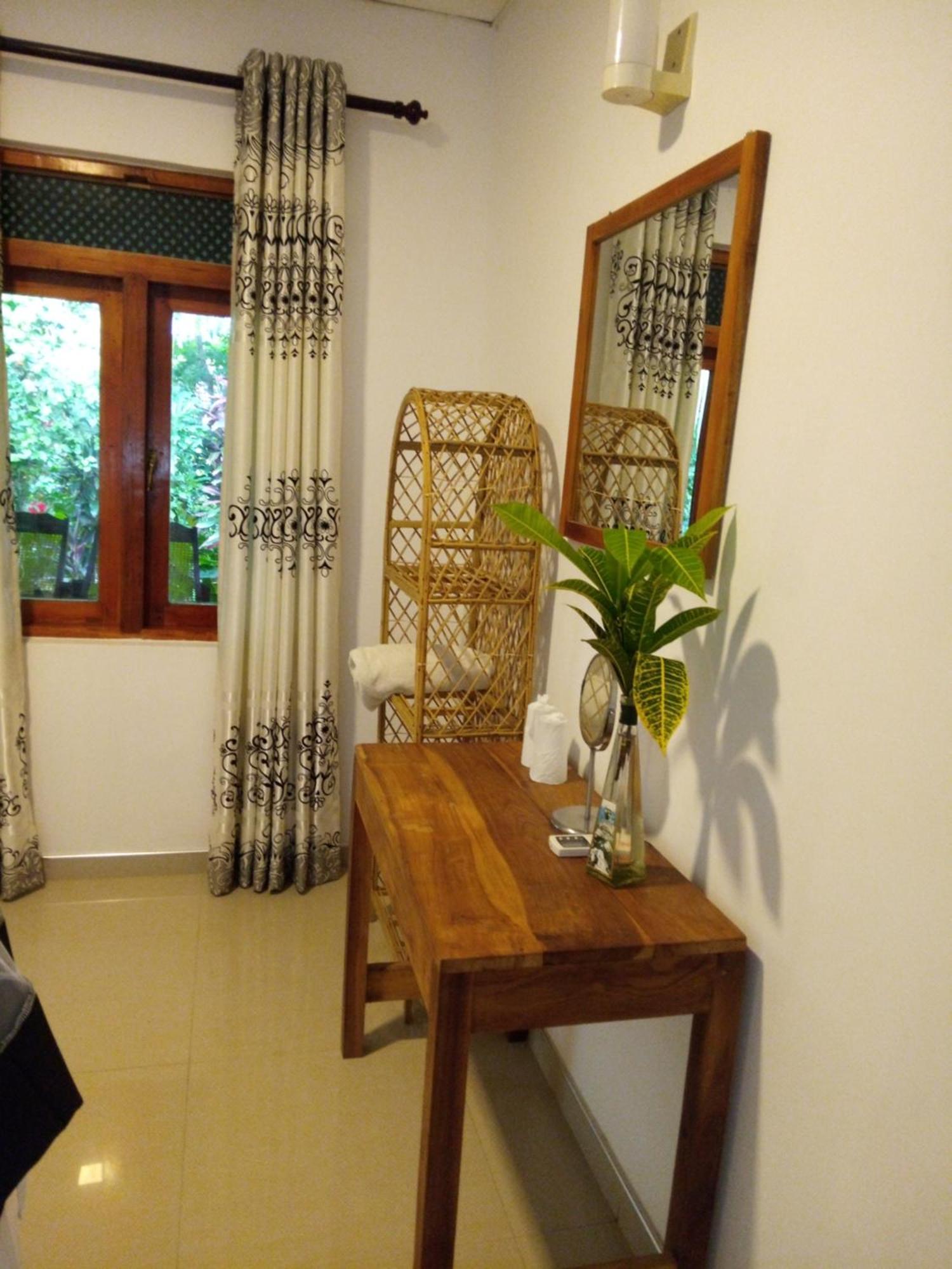 Sansala Guesthouse & Restaurant Tangalle Quarto foto